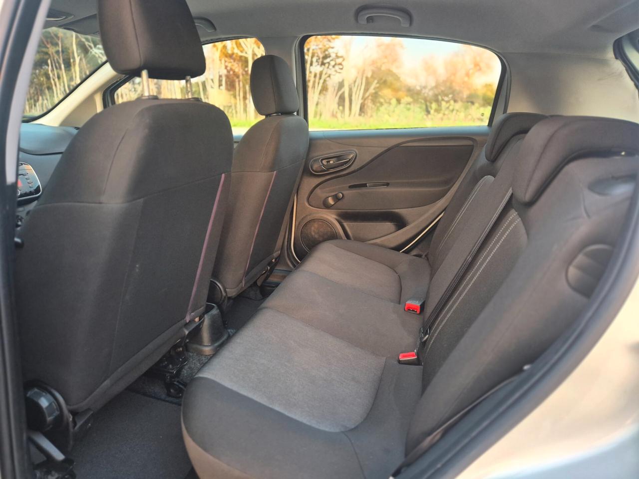 Fiat Punto 1.3 MJT II 75 CV 5 porte 2015