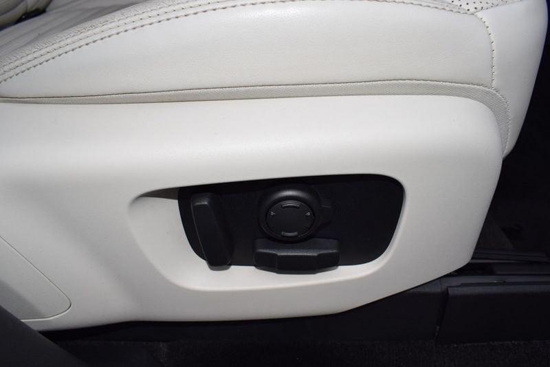 Land Rover Discovery Discovery 3.0D I6 249 CV AWD Auto HSE IVA ESPOSTA 7 POSTI