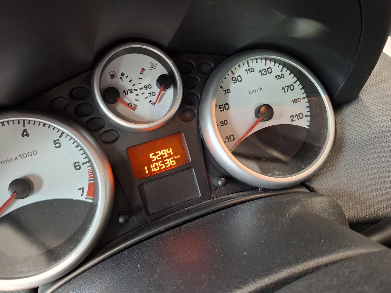 Peugeot 207 5p 1.4 vti 16v *NEOPATENTATI