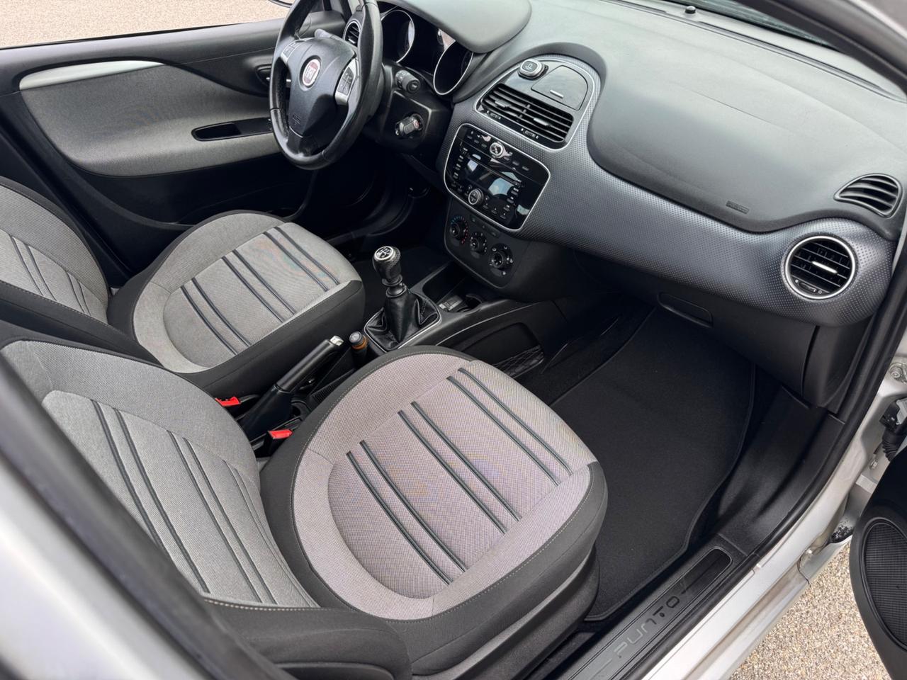 Fiat Punto Evo manutenzione completa idonea anche ai neopatentati