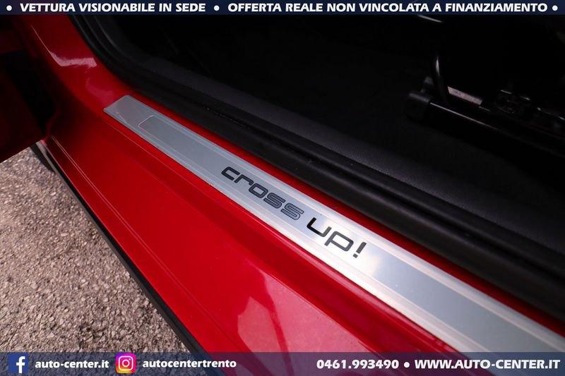 Volkswagen up! 1.0 75 CV 5p. cross
