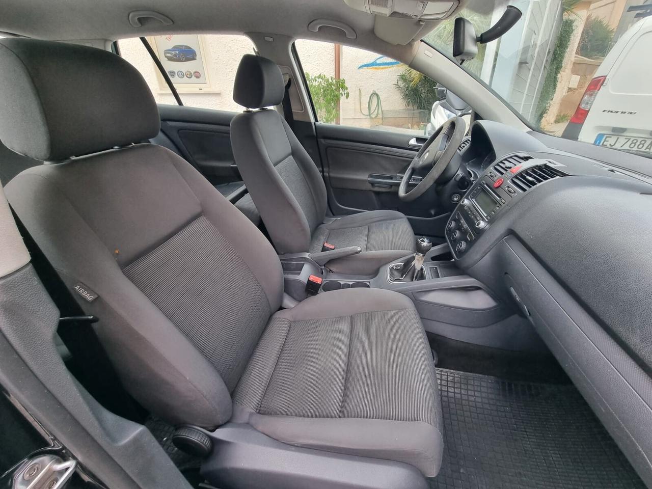 Volkswagen Golf 1.9 TDI 5p. Comfortline