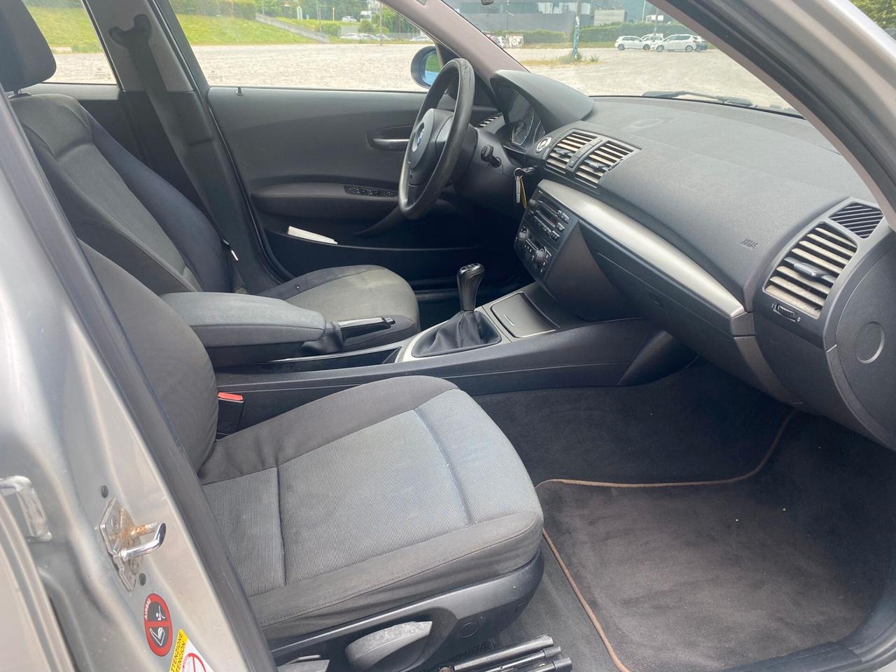 Bmw 116 116i cat 5 porte Futura
