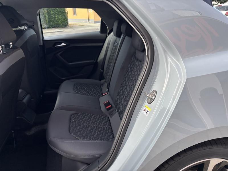 Audi A1 Sportback 30 1.0 tfsi S Line Edition 116cv s-tronic LED-PHONE APPS-17"