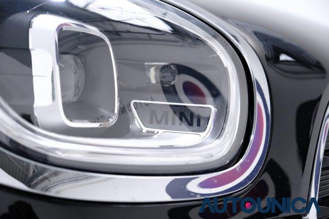 MINI Countryman 1.5 COOPER ESSENTIAL AUTOMATICA