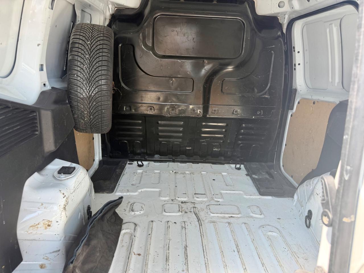Ford Transit Courier 1.5 TDCi 75CV Van Trend