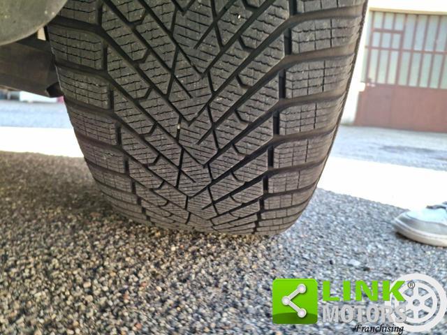 LAND ROVER Range Rover Sport 3.0 SDV6 249 CV HSE Dynamic GARANZIA INCLUSA