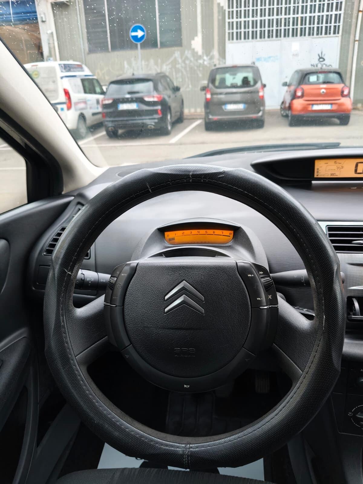 Citroen C4 1.4 Elegance