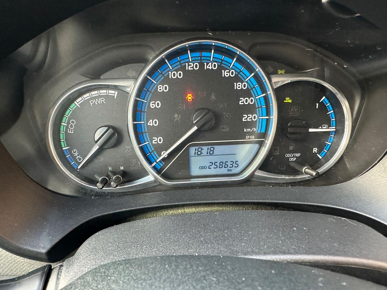 Toyota Yaris 1.5 Hybrid 5 porte CoolTo