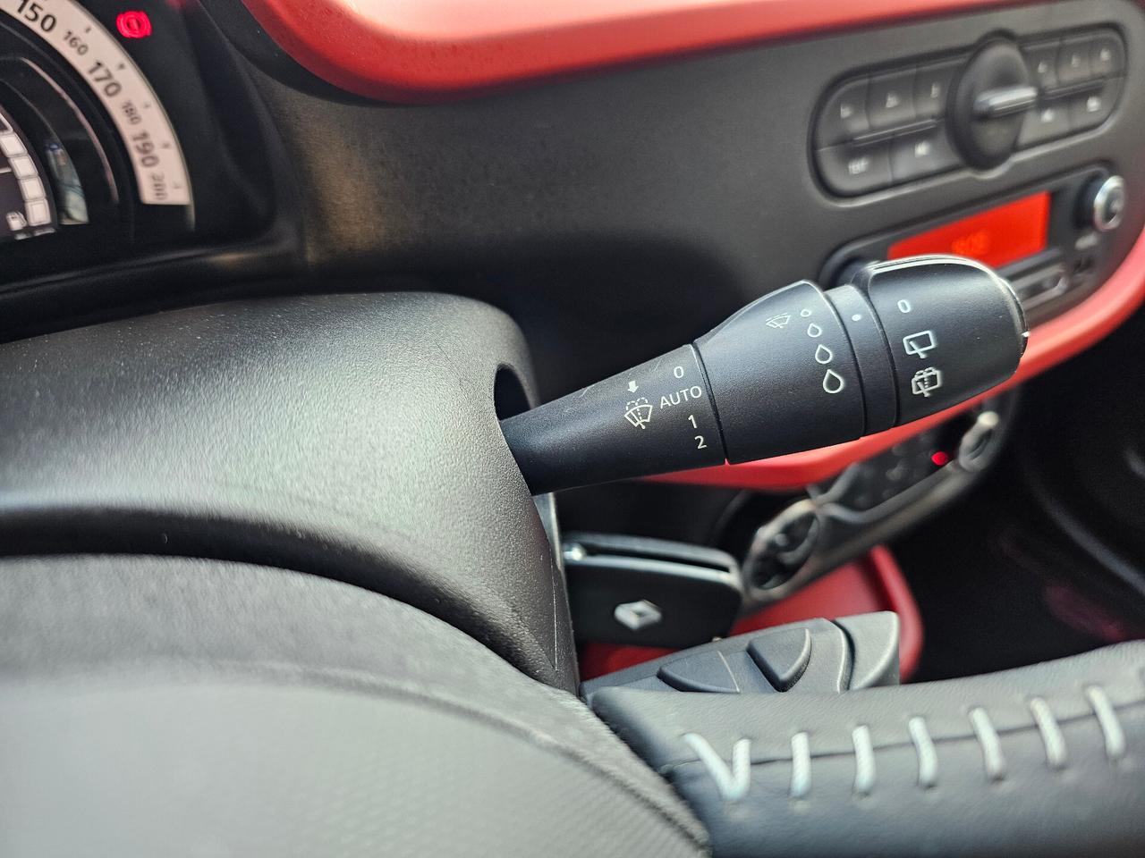 Renault Twingo 0.9 TCe 90 CV Stop&Start Energy Luxe TAGL UFF UNIPRO 16'