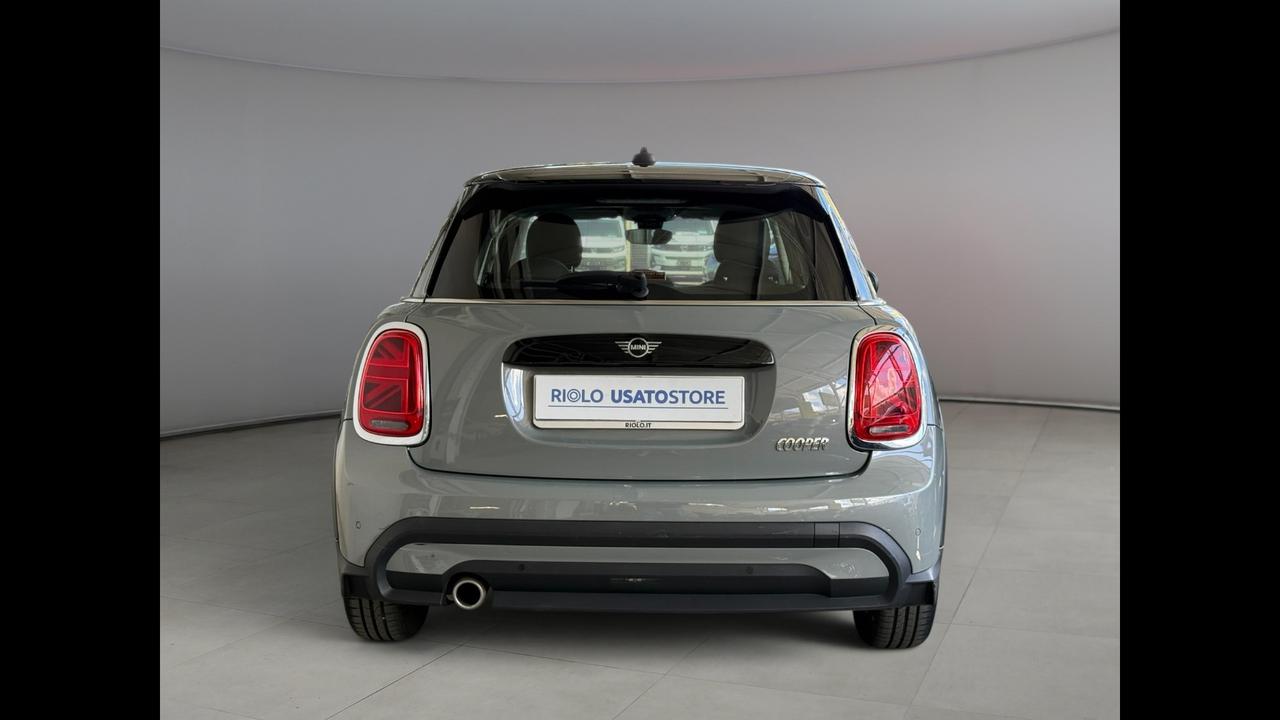 MINI Mini IV F54-F55-F56-F57 - Mini 5p 1.5 Cooper Classic auto