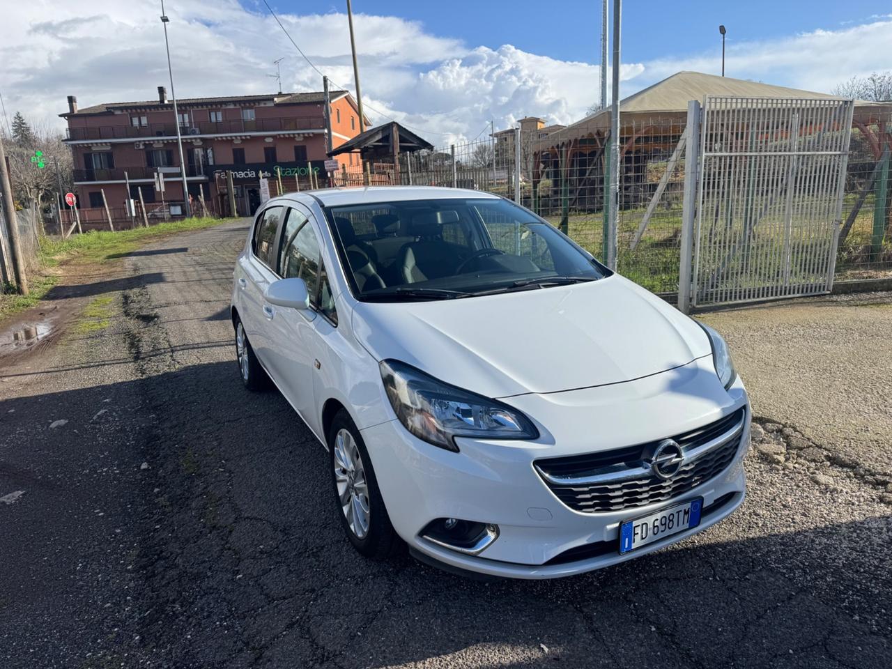 Opel Corsa 1.4 90CV GPL Tech 5 porte Cosmo NEOPATENTATI