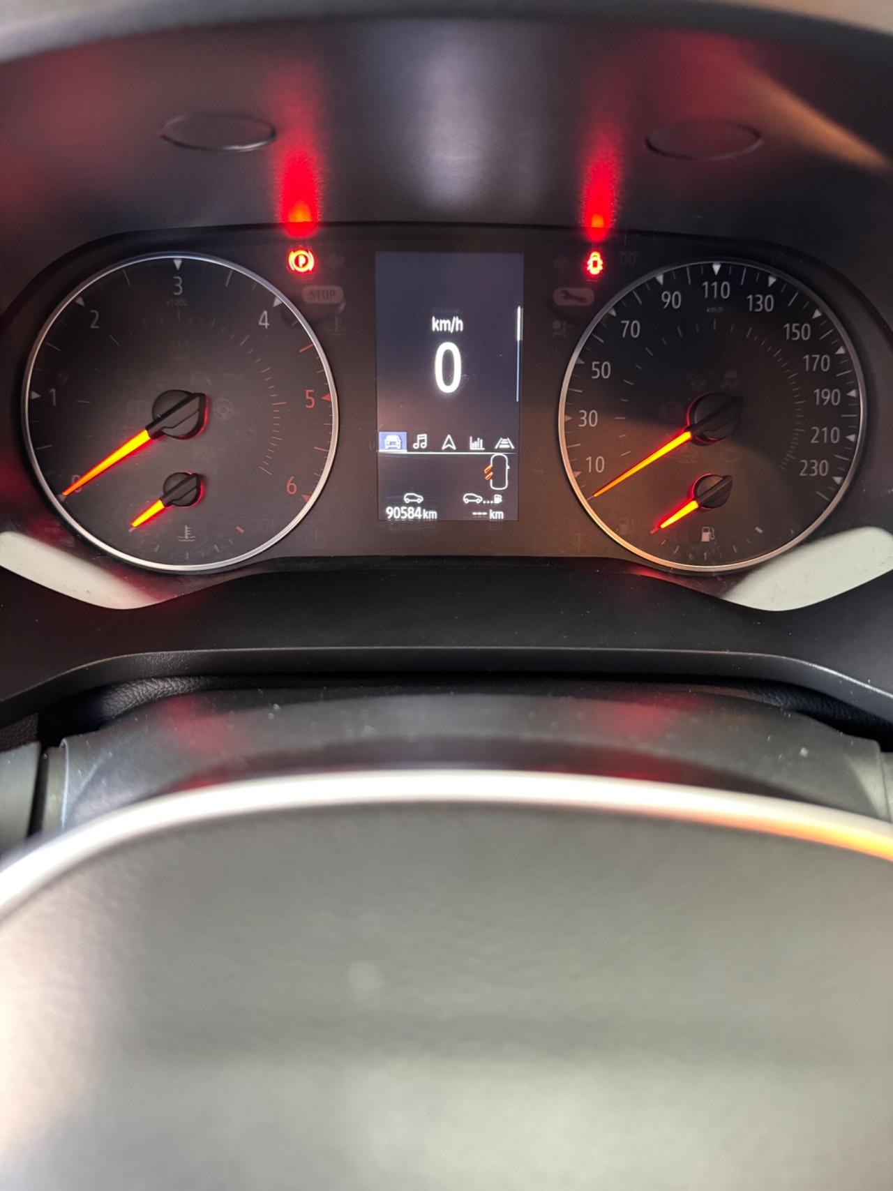 Renault Captur Blue dCi 115 CV EDC Initiale Paris