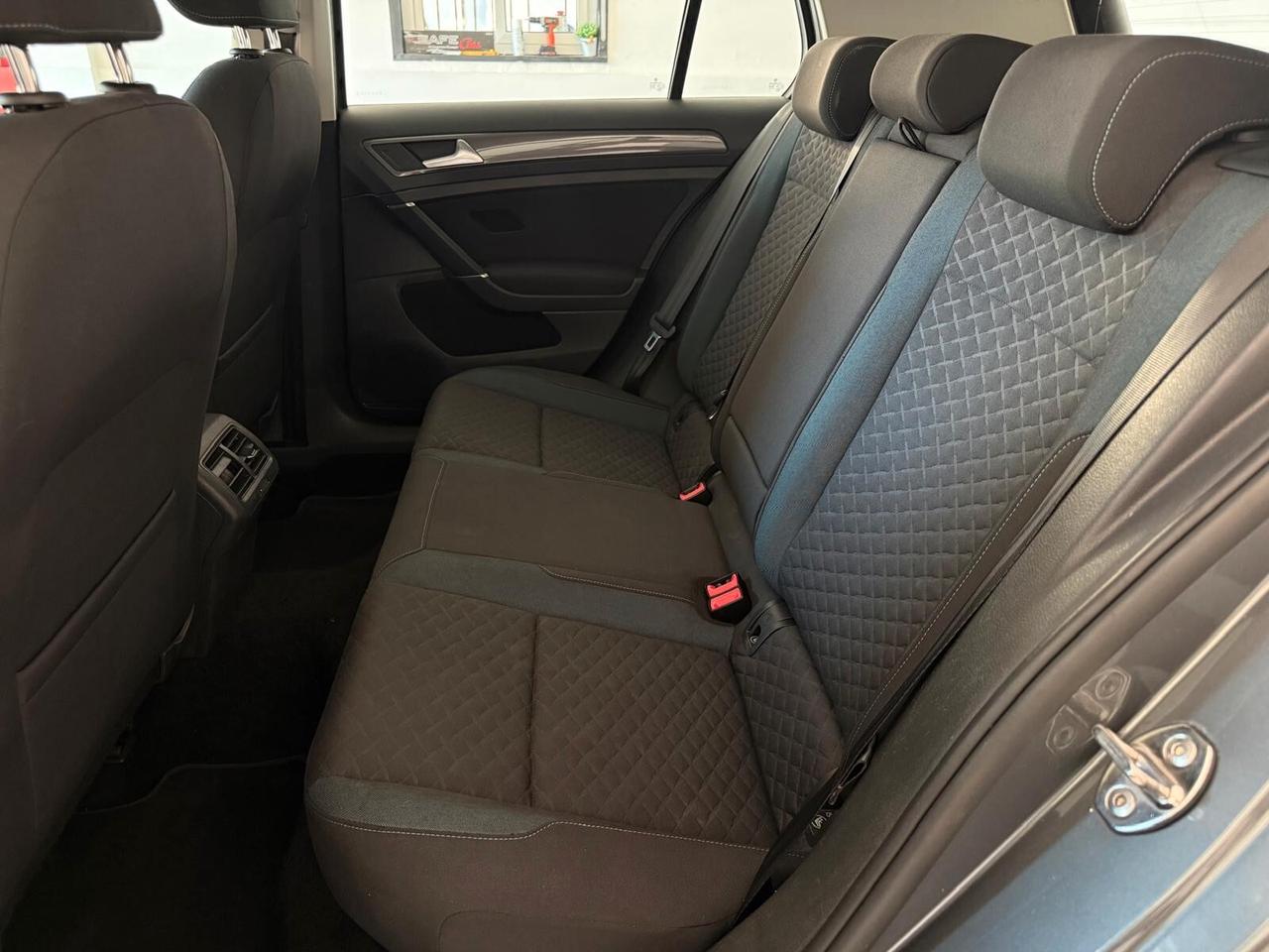 Volkswagen Golf 1.6 TDI 115 CV 5p. Trendline BlueMotion Technology