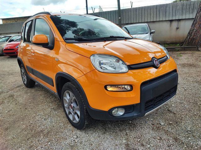 FIAT Panda 0.9 TwinAir Turbo Trekking CERCHI,CLIMA