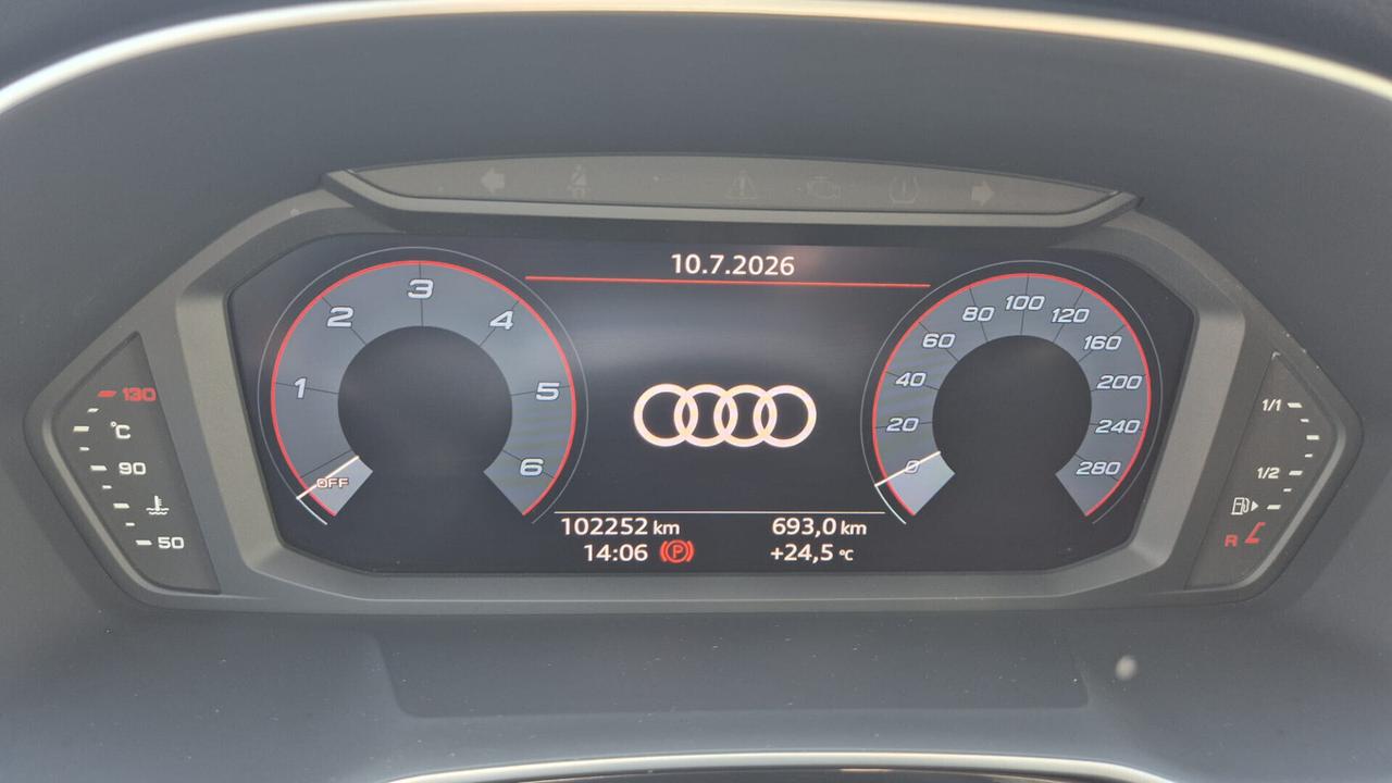 Audi Q3 35 TDI S tronic Business