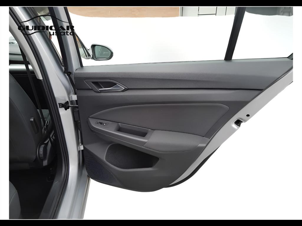 VOLKSWAGEN Golf VIII 2020 - Golf 1.0 tsi evo Life 110cv