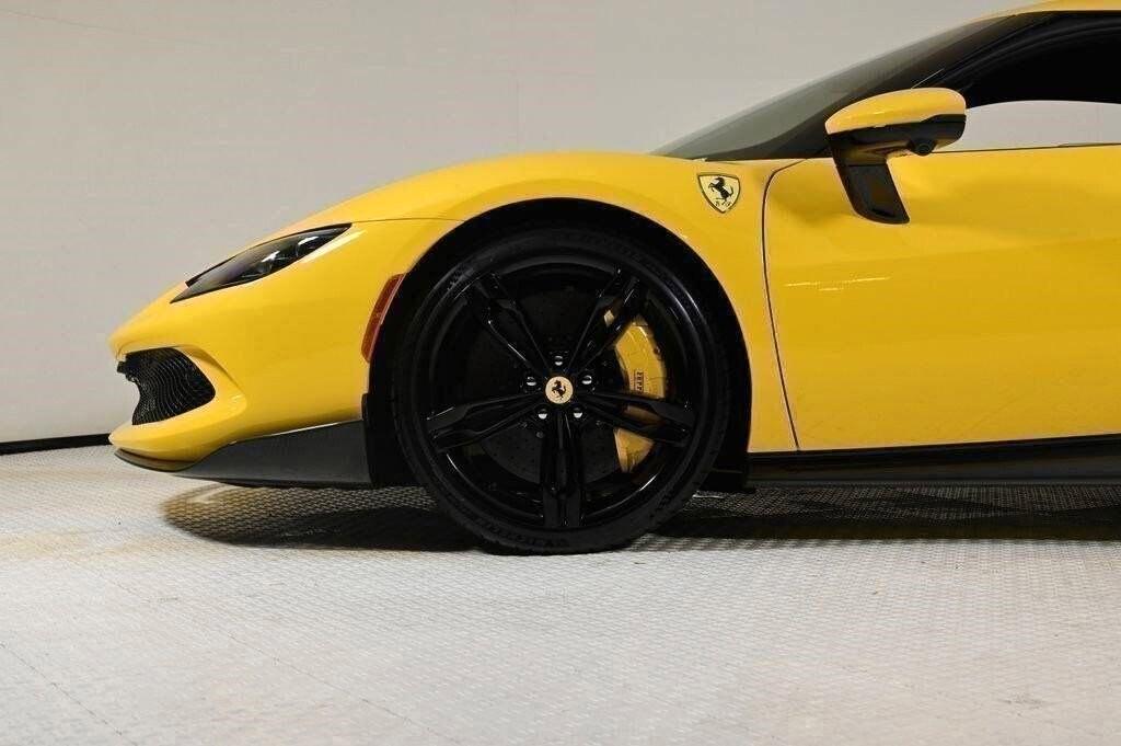 Ferrari 296 GTB NOLEGGIO LUNGO TERMINE - LEASING FULL INCLUSIVE