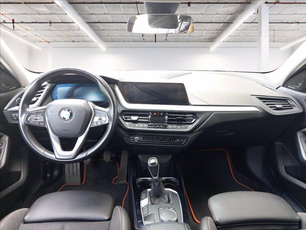 BMW 118d Sport del 2021