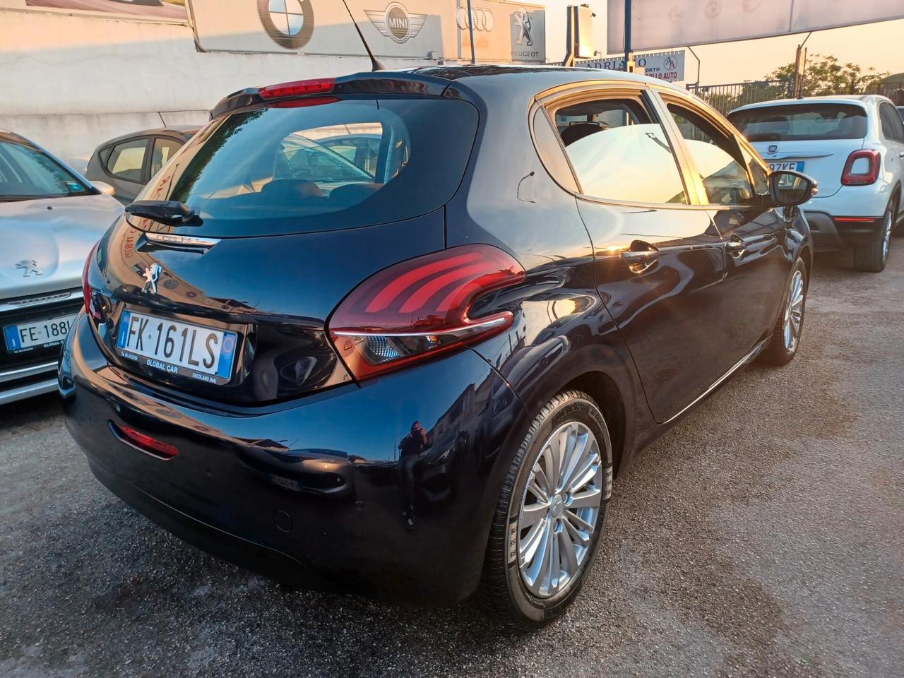 Peugeot 208 1.6 e-HDi Allure SOLO 90000 KM