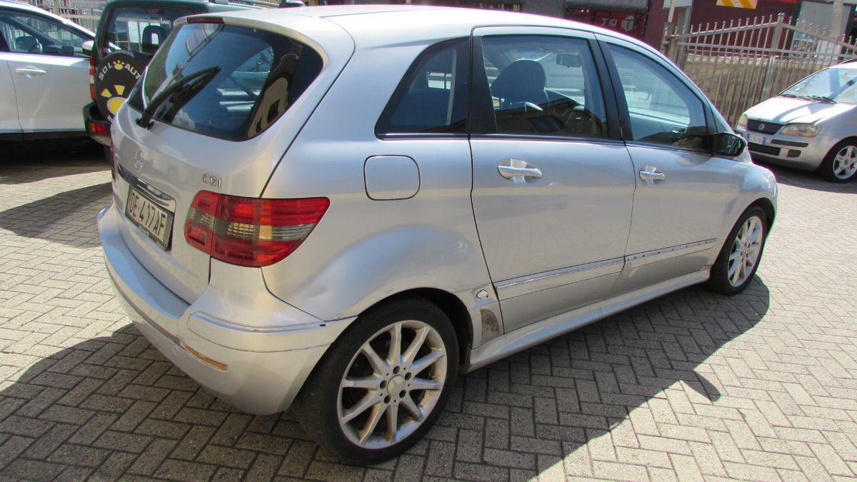 MERCEDES - Classe B - 180 CDI Sport