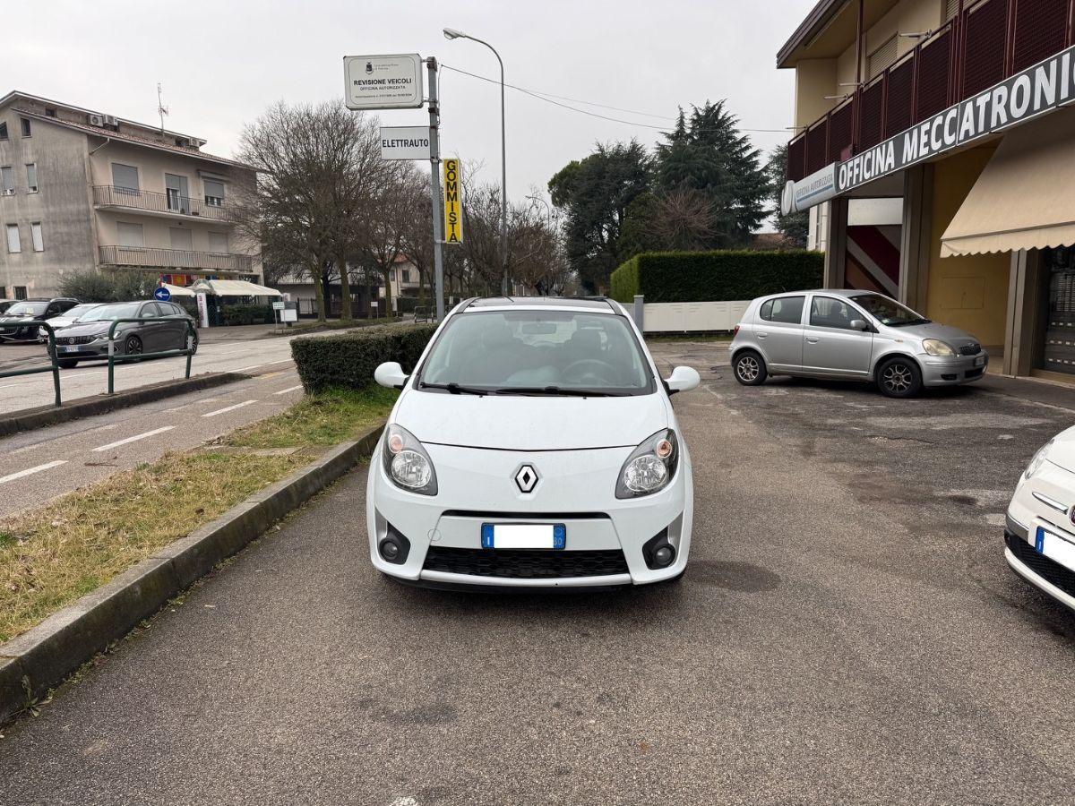 RENAULT - Twingo - 1.2 8V Dynamique NEOPATENTATI