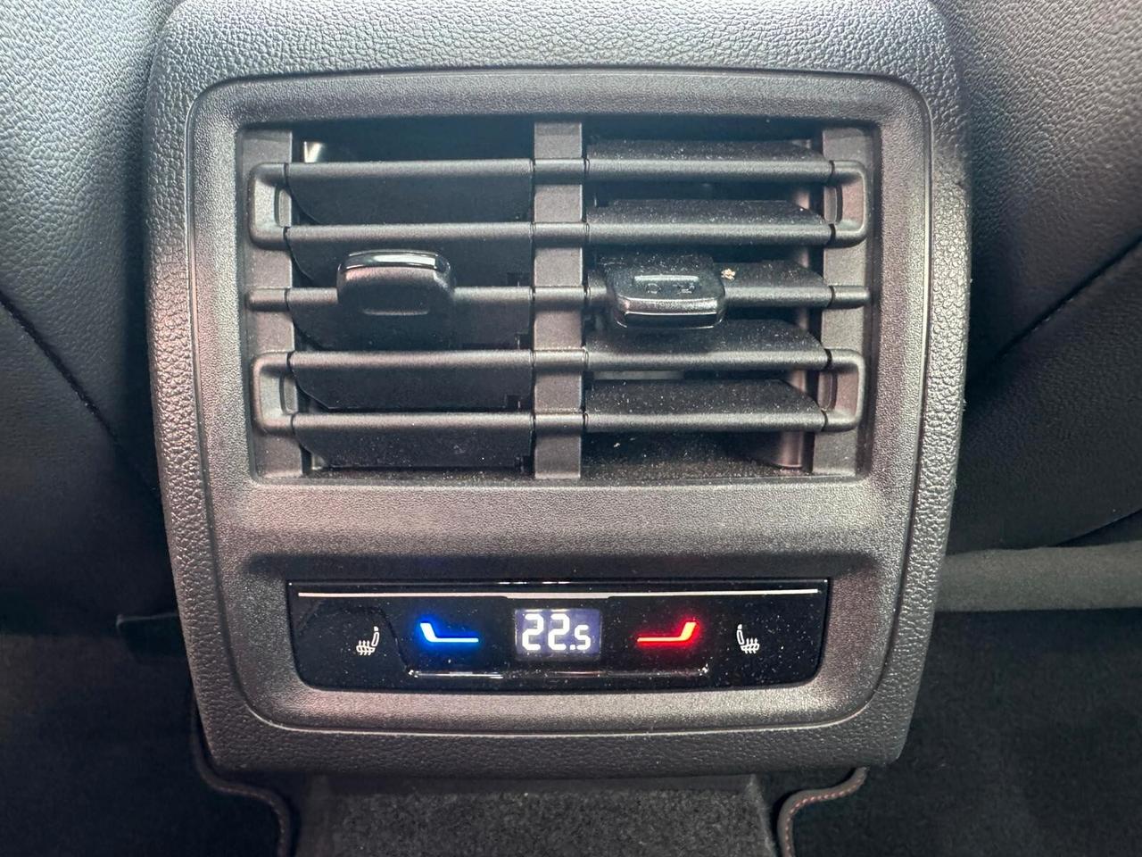 Volkswagen Golf GTI 2.0 TSI Performance 245cv dsg