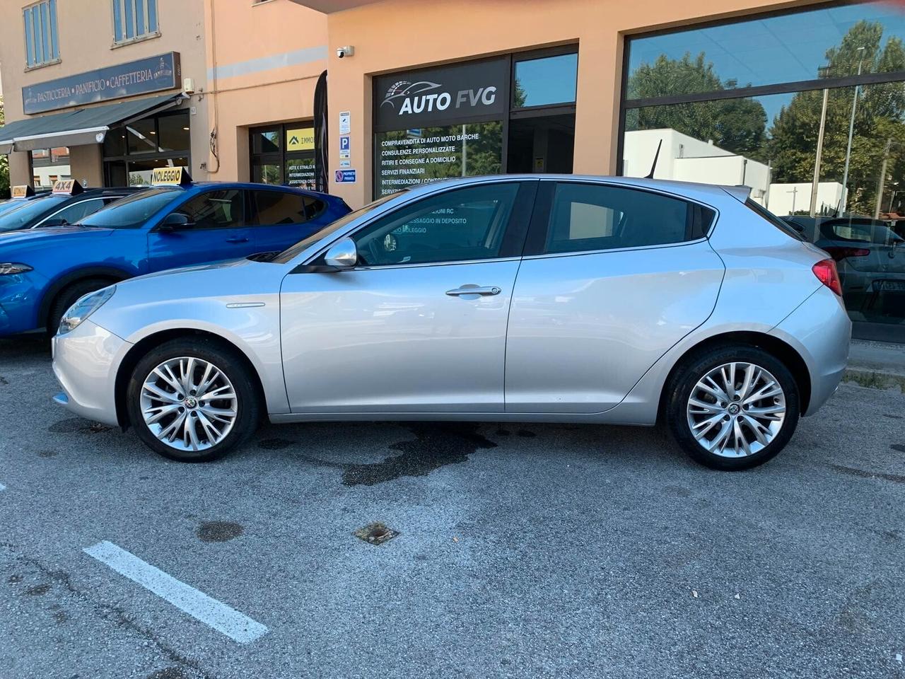 Alfa Romeo Giulietta 1.6 JTDm-2 120 CV Neopat.