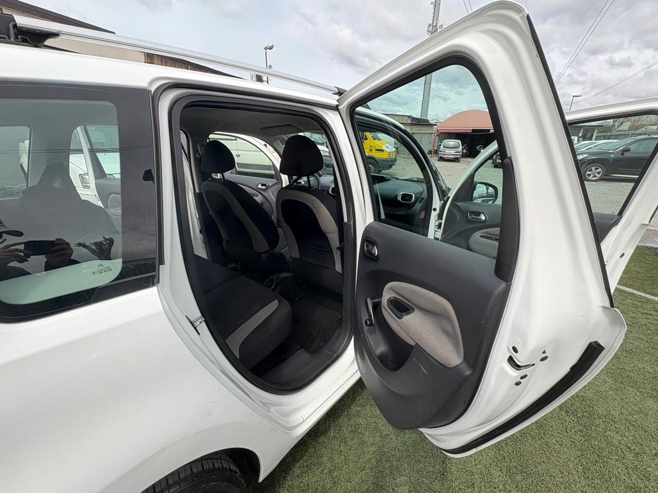 Citroen C3 Picasso 1.6 HDI 9H06 | DIESEL DV6DTED-9HP-9H06 CC 1560 CV 92 KW 68 MULTISPACE, 5