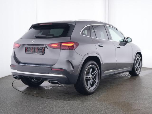 MERCEDES-BENZ GLA 180 Automatic AMG Line Advanced Plus