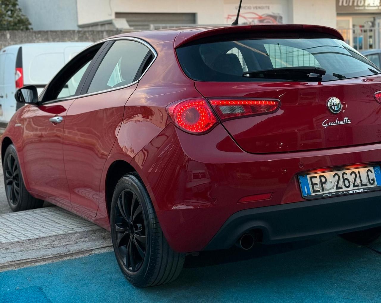 Alfa Romeo Giulietta 1.6 JTDm-2 105 CV Exclusive
