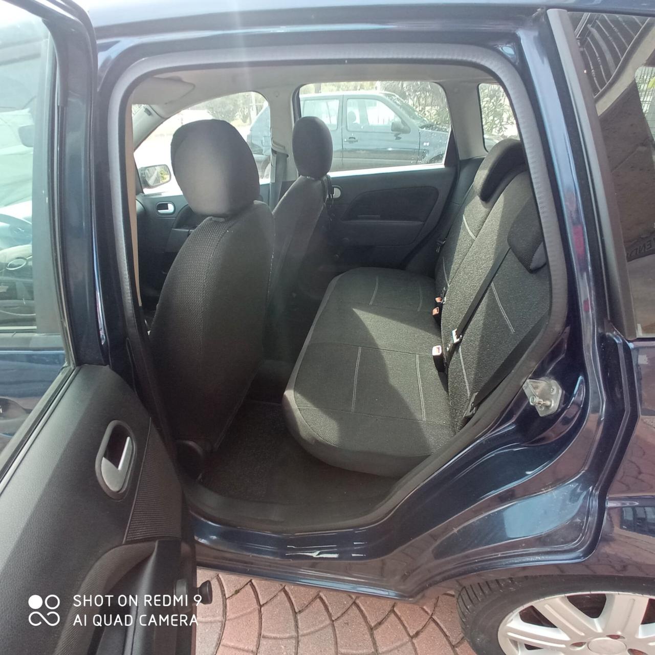 Ford Fiesta 1.4 TDCi 5p. Ghia