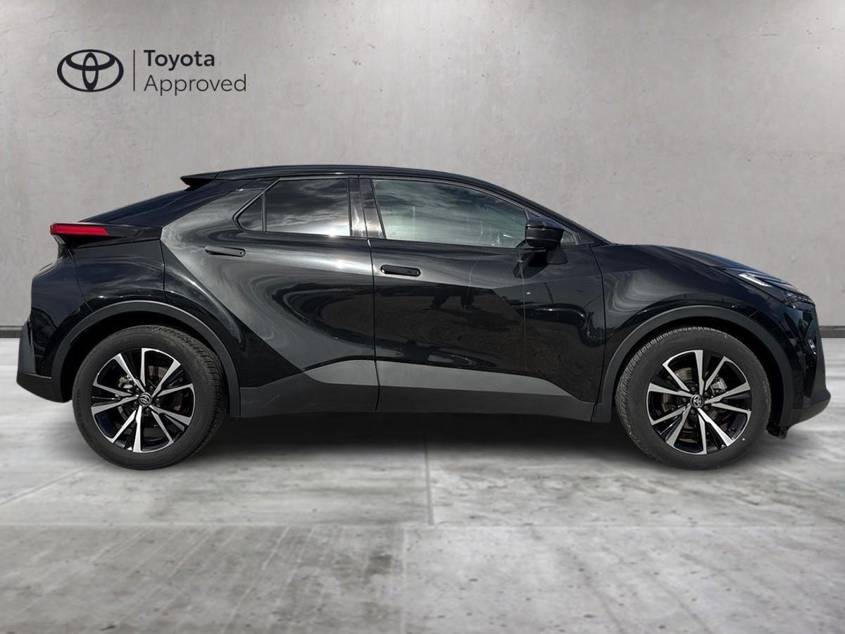 TOYOTA C-HR II 2023 - C-HR 1.8 hev Trend fwd e-cvt