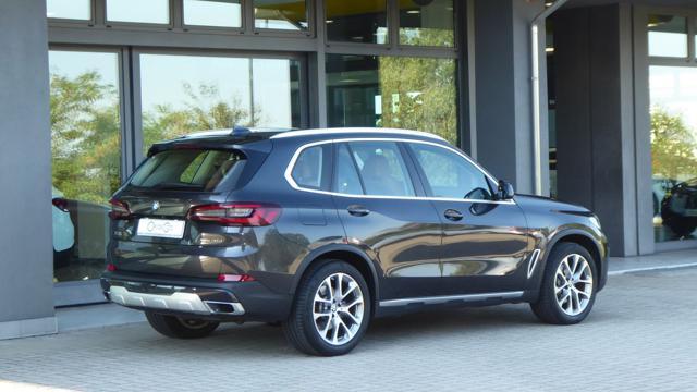 BMW X5 xDrive30d 48V xLine