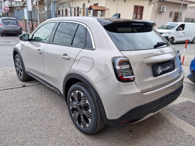 FIAT 600 Hybrid 100 CV DCT MHEV La Prima