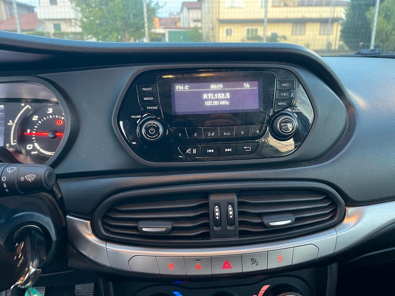 Fiat Tipo 1.6 Mjt S&S 5 porte Easy
