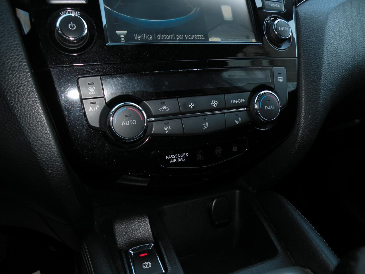 NISSAN QASHQAI 1.5 dCi 110CV N-CONNECTA 2015