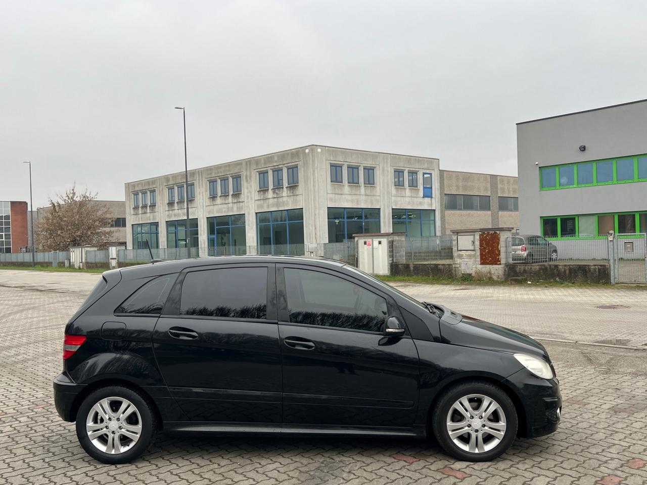 Mercedes-benz B 180 CDI Premium