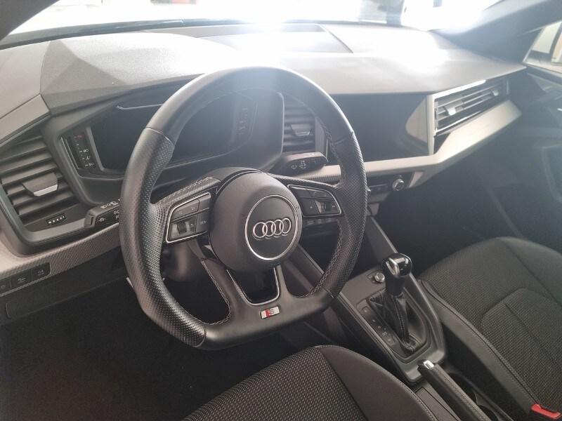AUDI A1 2ª serie A1 SPB 30 TFSI S tronic S lin...