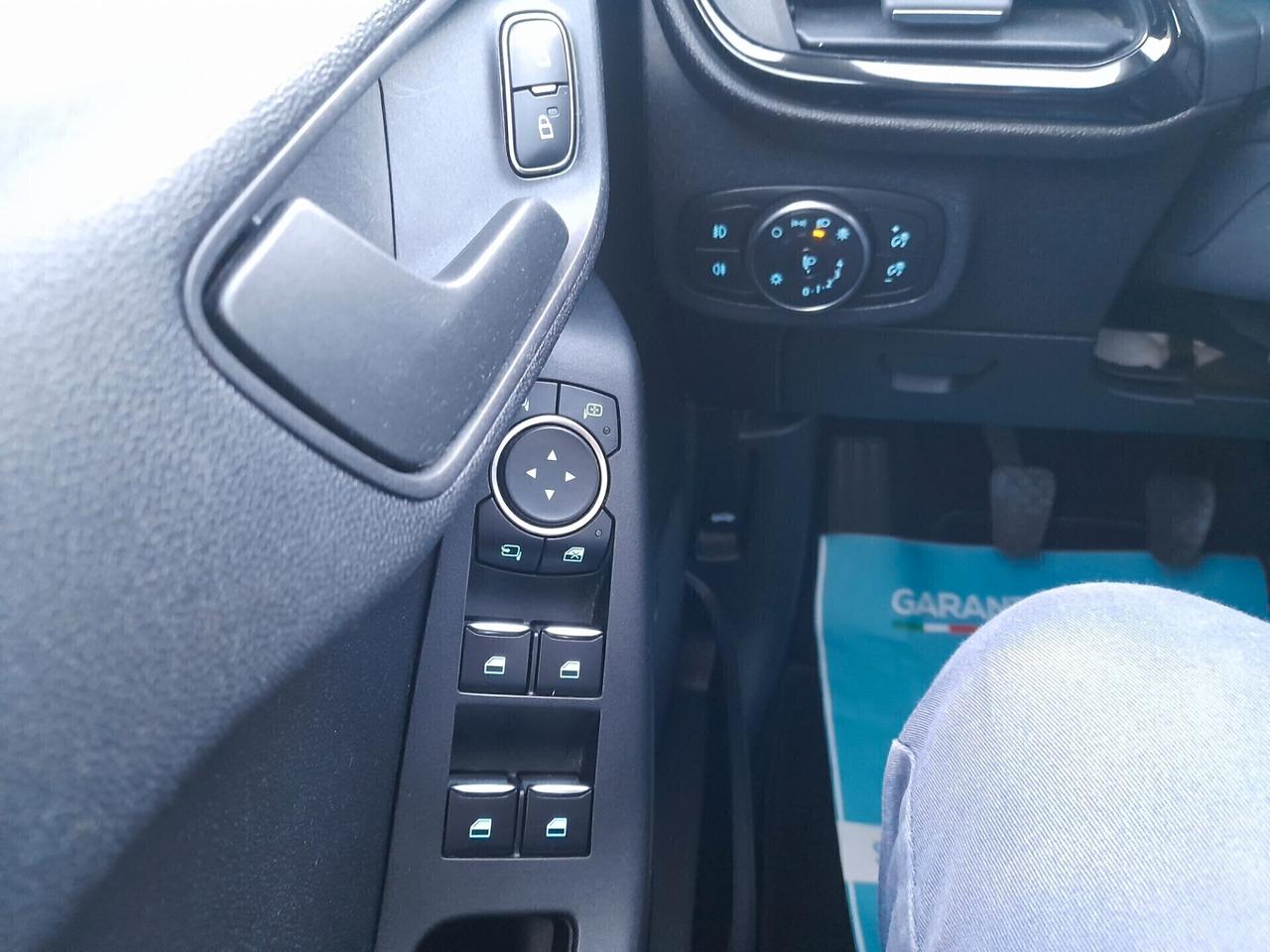 Ford Fiesta 1.5 EcoBlue 5 porte Connect Anno 2020