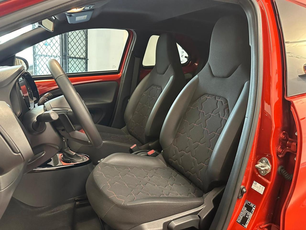 Toyota Aygo X 1.0 VVT-i 72 CV 5 porte Lounge Air S-CVT