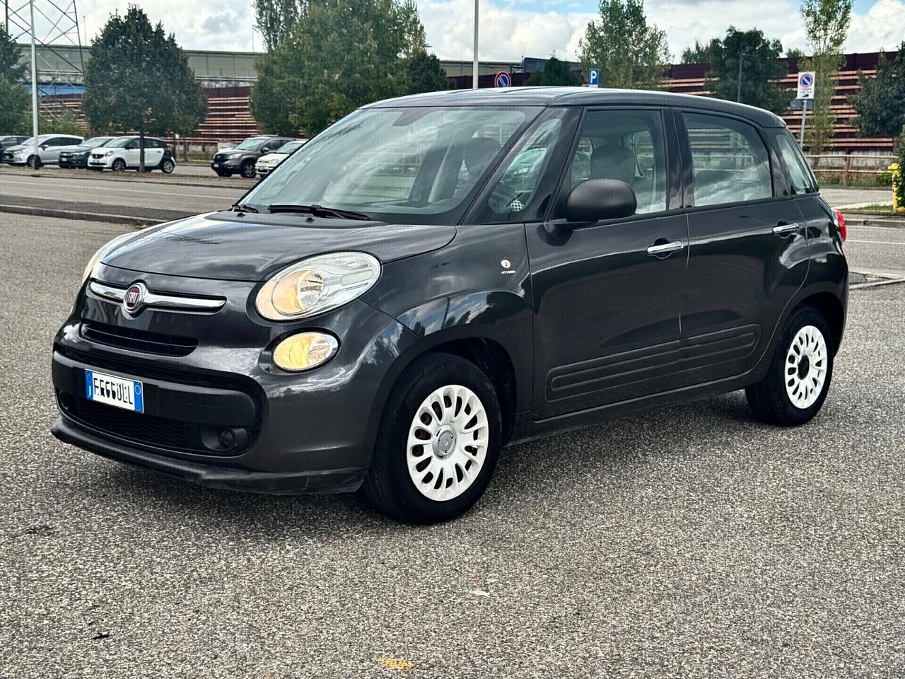 Fiat 500L 1.4 95 CV Lounge Neopatentati 2016 Euro 6