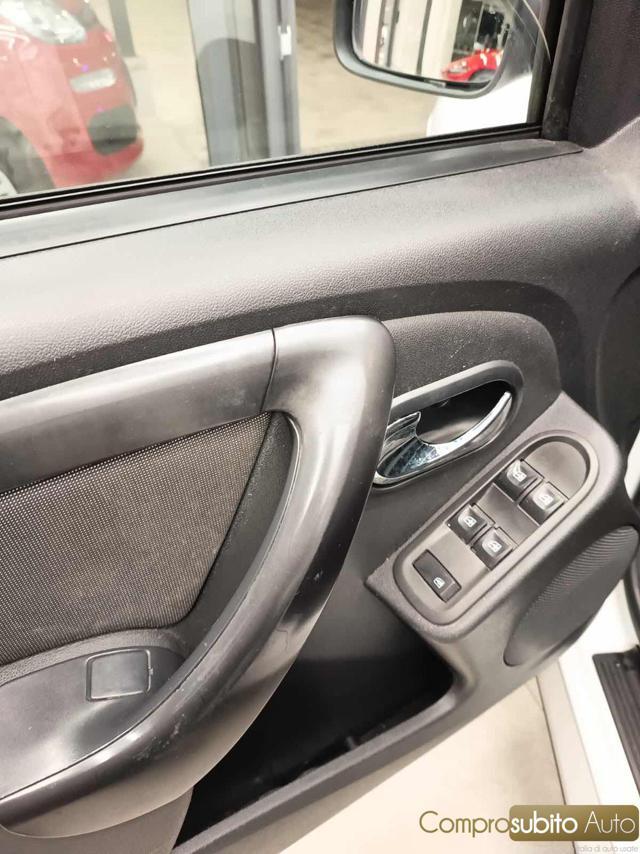 DACIA Duster 1.5 dCi 110CV S&S 4x2 Serie Speciale Lauréate Fami