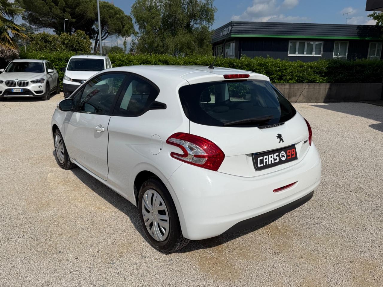 Peugeot 208 1.2 VTi 82 CV 3 porte Allure