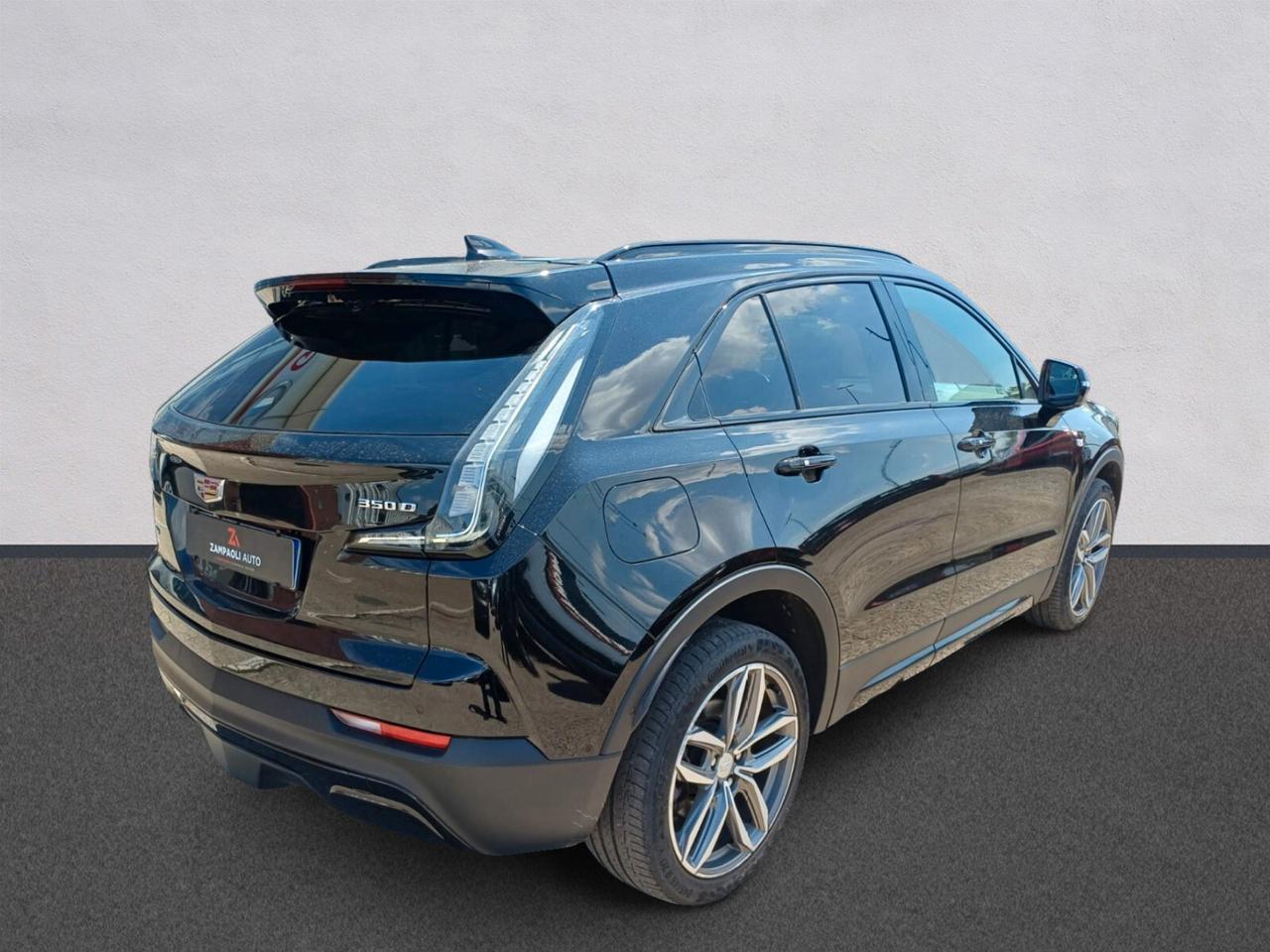 Cadillac XT4 350 TD AWD Sport | da €270,50 al mese