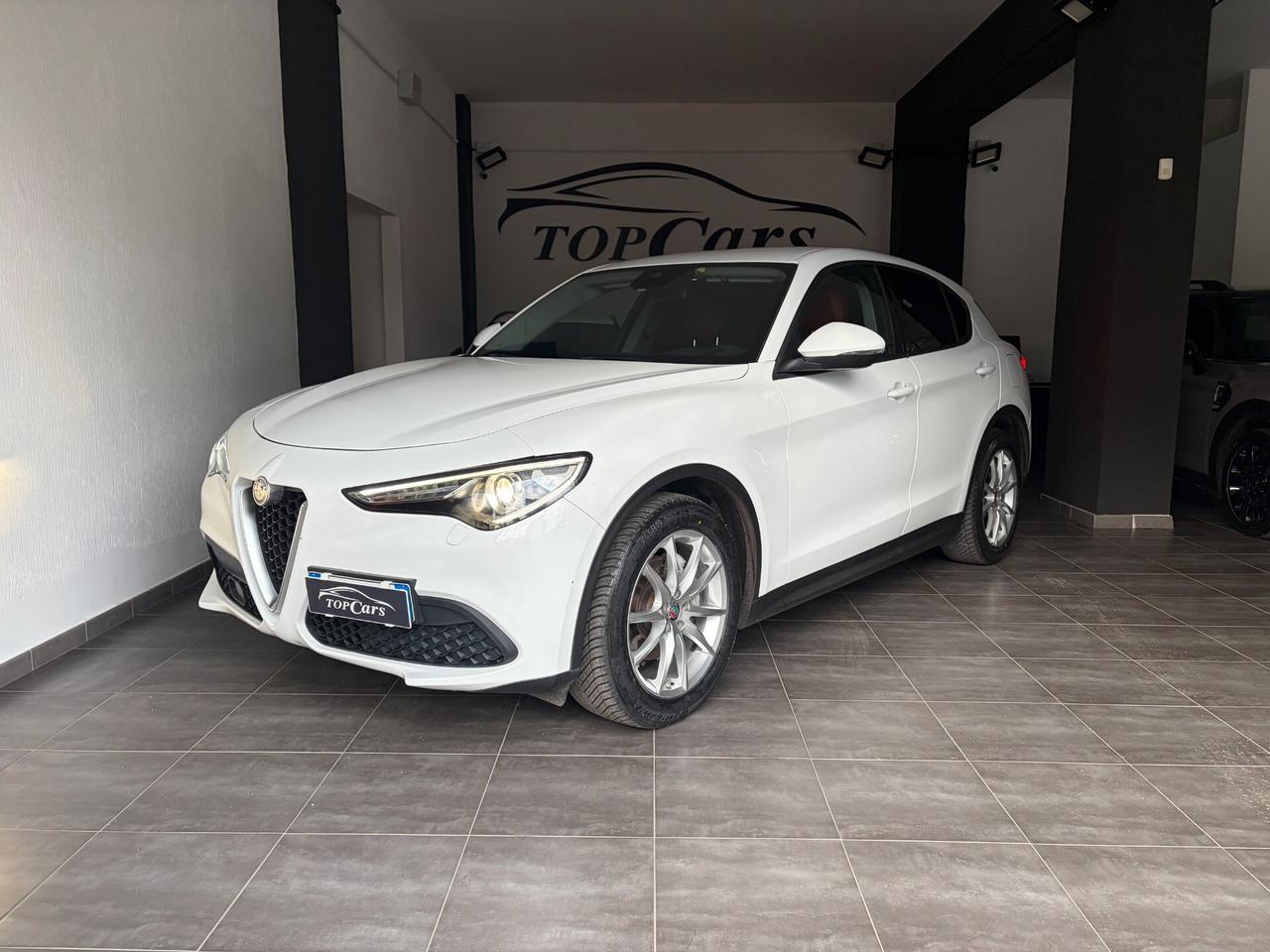 Alfa Romeo Stelvio 2.2 Turbodiesel 190 CV AT8 RWD Super
