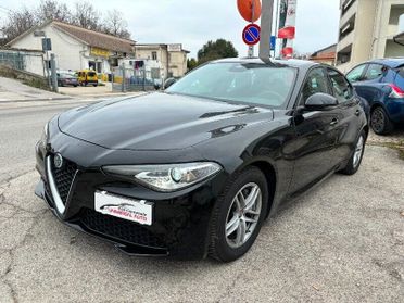 Alfa Romeo Giulia Giulia 2.2 Turbodiesel 160 CV AT8 Business