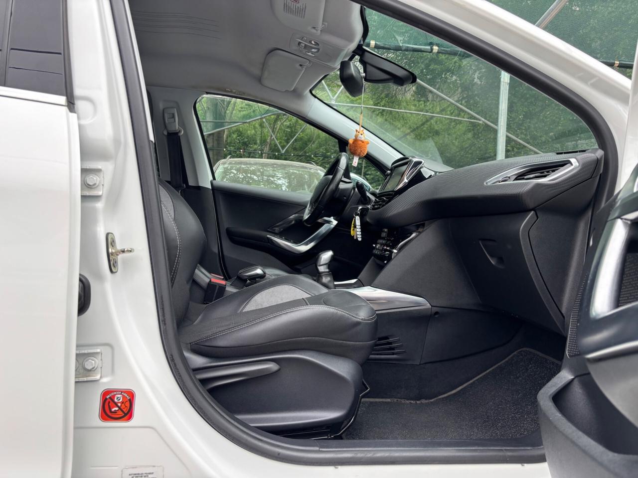Peugeot 2008 1.6 hdi 92 CV Allure OK NEOPATENTATI