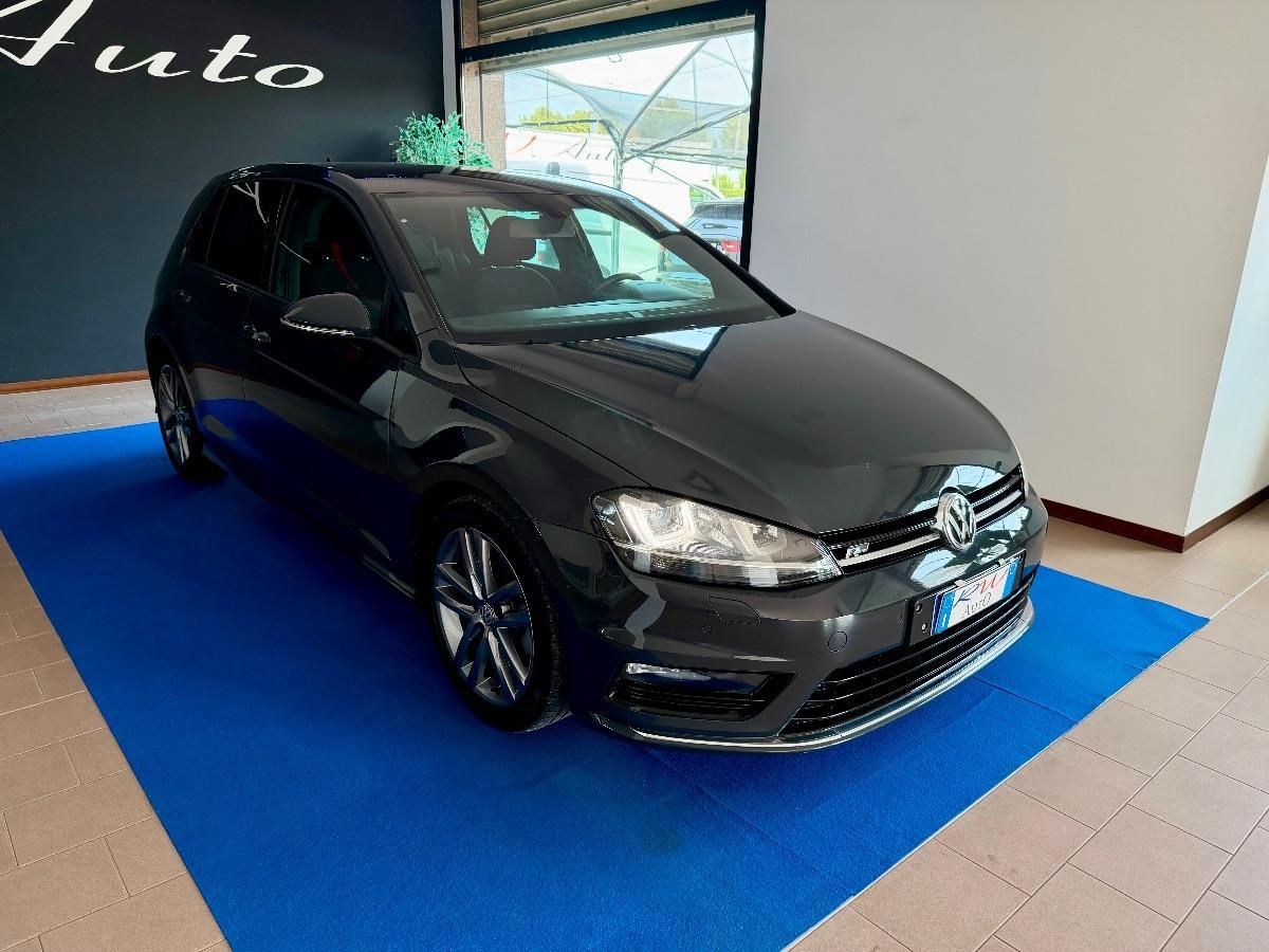 Volkswagen Golf 2.0 tdi R-Line 150cv