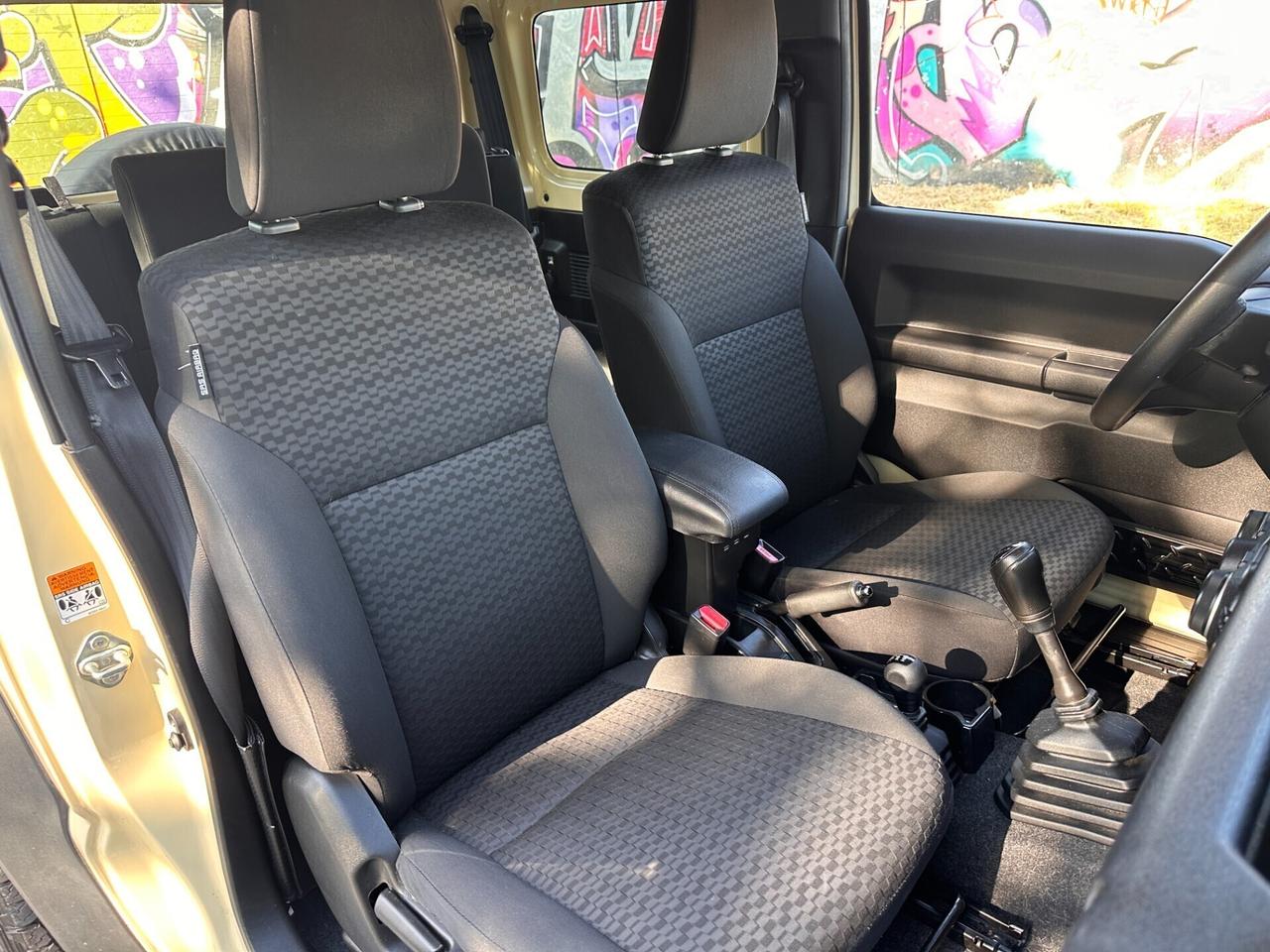 Suzuki Jimny 1.5 4wd 102cv 4 Posti UNIPRO